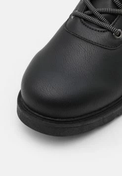 Prix Jamais Vus YOURTURN UNISEX - Bottines à lacets ankle boots Rond all -YOURTURN Soldes 2022 0578e137455844df941913e489655eb8