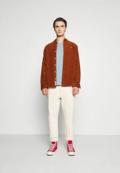 Prix Équitable YOURTURN UNISEX - T-shirt imprimé t shirt Col rond all 11 Prix Équitable YOURTURN UNISEX - T-shirt imprimé t shirt Col rond all -YOURTURN Soldes 2022 06142d038f5743d2a0fbcca3b3c02d3a