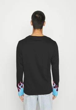 YOURTURN UNISEX - T-shirt à manches longues Prix Imbattable t shirt Col rond all 11 YOURTURN UNISEX - T-shirt à manches longues Prix Imbattable t shirt Col rond all -YOURTURN Soldes 2022 1e18d4fa299e4f14bd7afb1f10fa5ce3