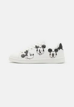 Prix Cassé YOURTURN DISNEY UNISEX - Baskets basses sneaker Rond all -YOURTURN Soldes 2022 23263ab3128e486ab3bc4f1b45a285a6 1