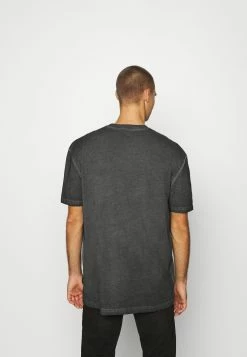 Prix Distinctifs YOURTURN UNISEX - T-shirt imprimé t shirt Col rond all -YOURTURN Soldes 2022 3a97b2a25bda4562a2295d9b9215793d