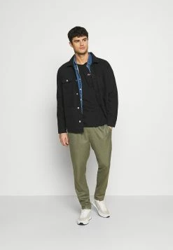 YOURTURN Prix Cassé T-shirt imprimé t shirt Col rond all -YOURTURN Soldes 2022 474f98acecc042bba16b0b869bac8db0