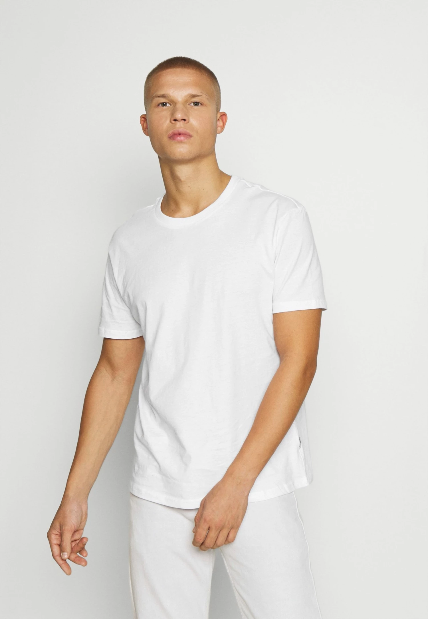 Prix Imbattable YOURTURN 2 PACK - T-shirt basique t shirt Col rond all 4 Prix Imbattable YOURTURN 2 PACK - T-shirt basique t shirt Col rond all – Image 2