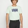 Soldes En Ligne YOURTURN UNISEX - T-shirt imprimé t shirt Col rond all 2 Soldes En Ligne YOURTURN UNISEX - T-shirt imprimé t shirt Col rond all -YOURTURN Soldes 2022 66f9abc54c16421989a09350dadf4644