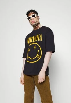 YOURTURN Prix Usine NIRVANA SMILY UNISEX - T-shirt imprimé t shirt Col rond all 11 YOURTURN Prix Usine NIRVANA SMILY UNISEX - T-shirt imprimé t shirt Col rond all -YOURTURN Soldes 2022 811c300fc0574e3ca99f942782476c53