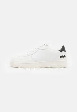 Prix Équitable YOURTURN BATMAN UNISEX - Baskets basses sneaker Rond all -YOURTURN Soldes 2022 8f27144287344b0996cb64741c34049e 1