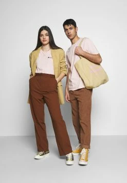 Soldes YOURTURN UNISEX - T-shirt imprimé t shirt Col rond all -YOURTURN Soldes 2022 9128a68f7c104dc6940558a34fef8d49