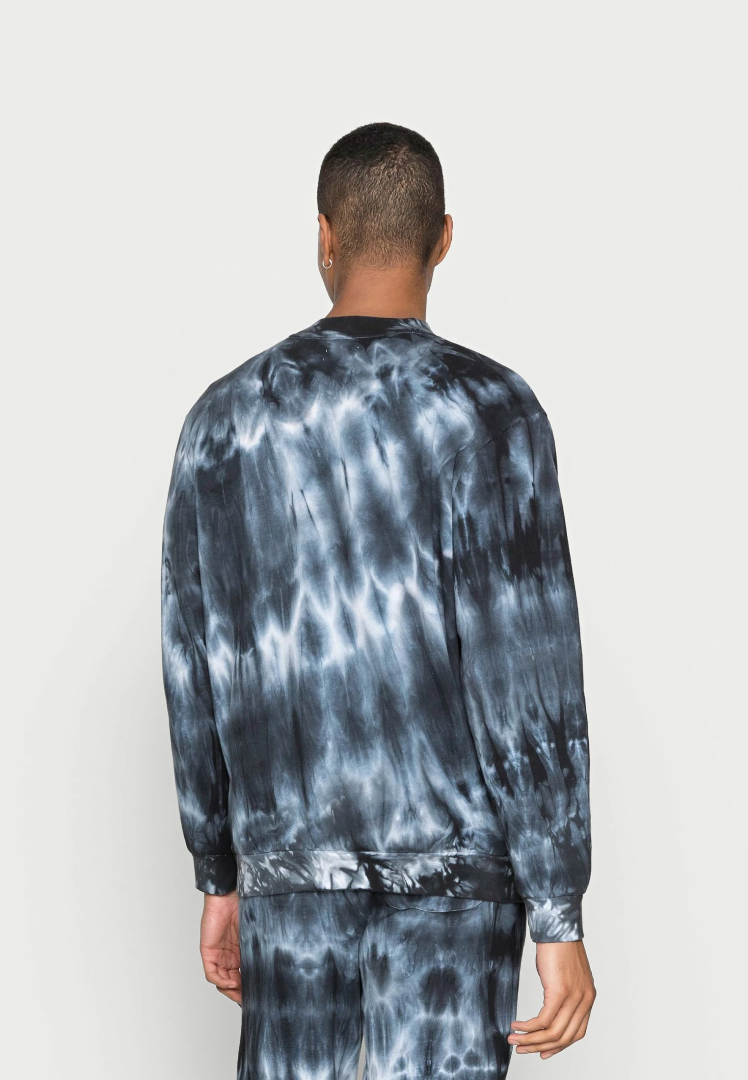 YOURTURN Qualité garantie 100% UNISEX - Sweatshirt pullover Col rond all 5 YOURTURN Qualité garantie 100% UNISEX - Sweatshirt pullover Col rond all – Image 3