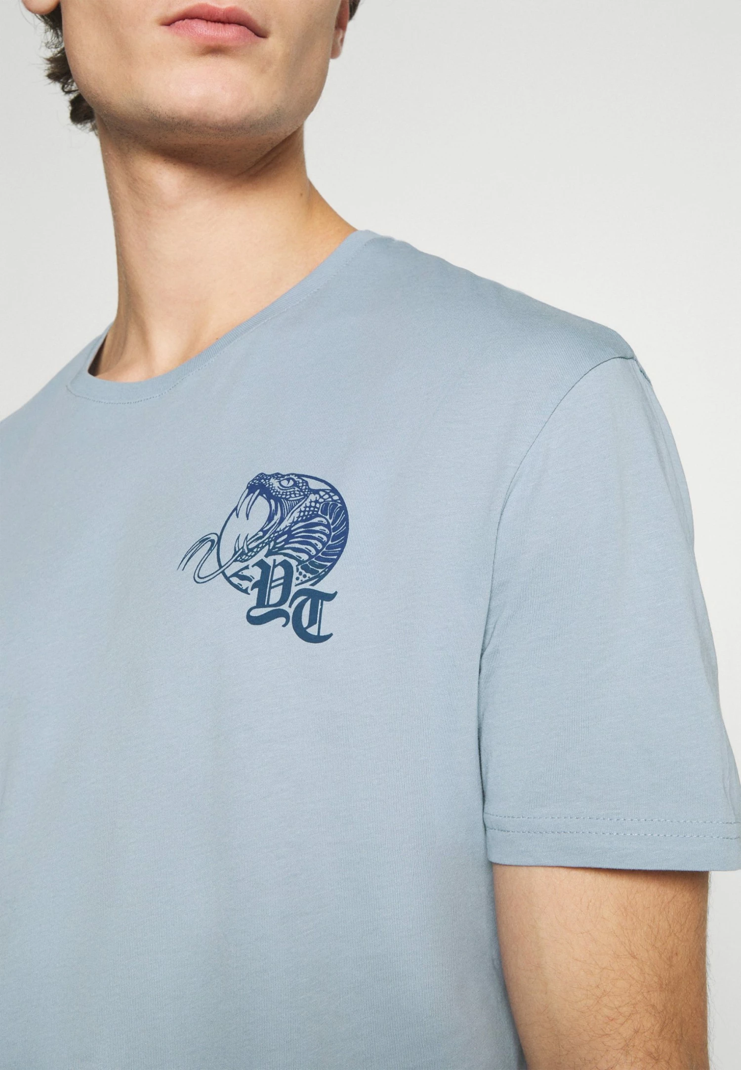 YOURTURN UNISEX - T-shirt imprimé Discount En Ligne t shirt Col rond all 9 YOURTURN UNISEX - T-shirt imprimé Discount En Ligne t shirt Col rond all – Image 7