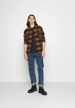 Prix Gelé YOURTURN 2 PACK UNISEX - T-shirt basique t shirt Col rond all