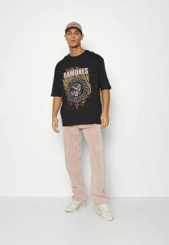 YOURTURN RAMONES TEE UNISEX - T-shirt imprimé Soldes t shirt Col rond all 9 YOURTURN RAMONES TEE UNISEX - T-shirt imprimé Soldes t shirt Col rond all -YOURTURN Soldes 2022 d6e3de3aac0d4aac8ca4edb4dce18014