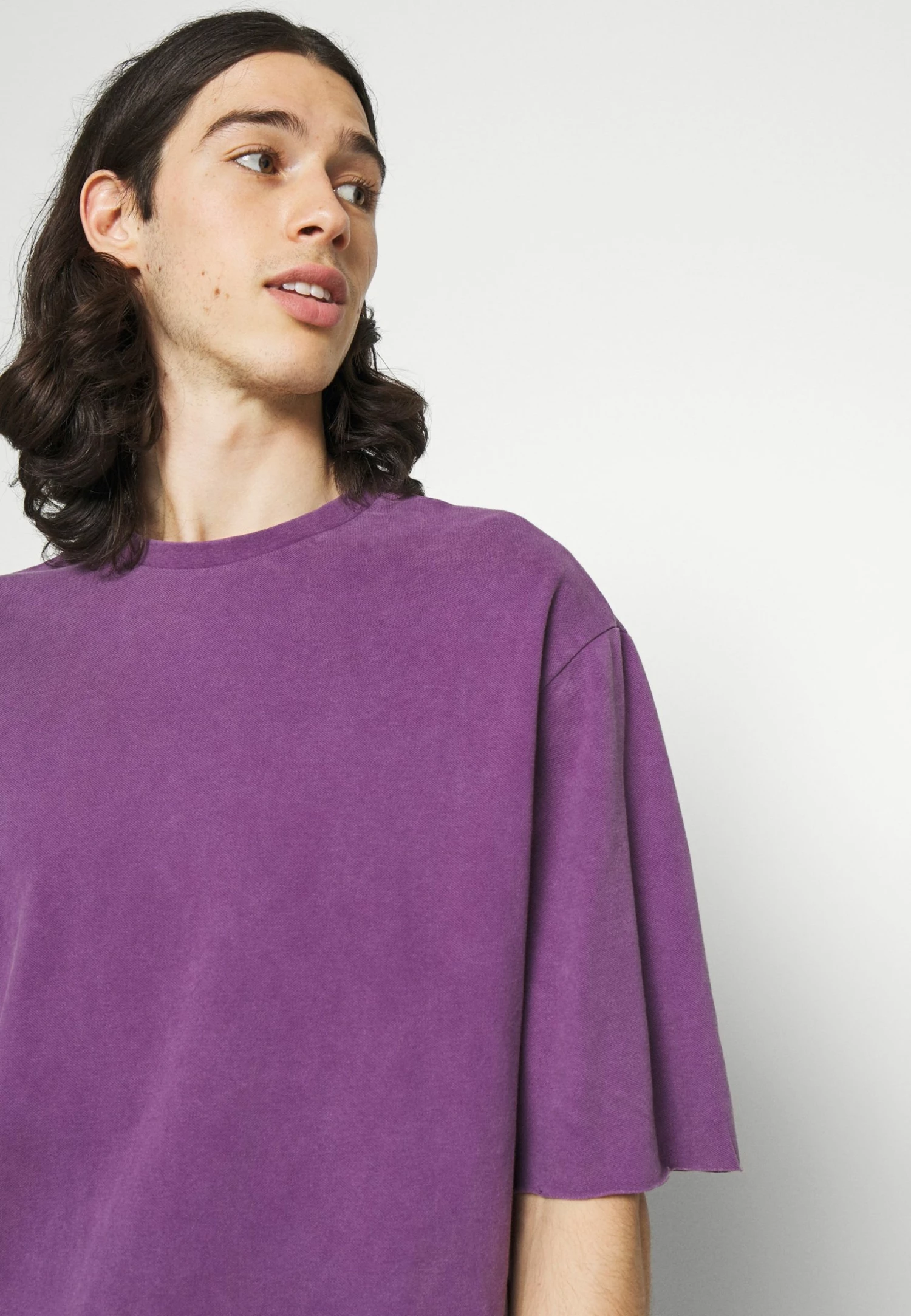 YOURTURN UNISEX - T-shirt basique Remise En Ligne t shirt Col rond all 6 YOURTURN UNISEX - T-shirt basique Remise En Ligne t shirt Col rond all – Image 4