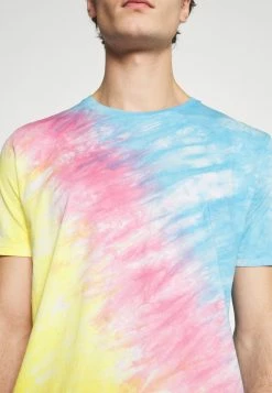 YOURTURN Prix Distinctifs UNISEX SET - T-shirt imprimé combination clothing Normale all -YOURTURN Soldes 2022 f1faf776cf7649fa806412e36b4e3676