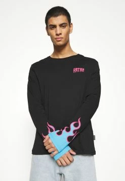 YOURTURN UNISEX - T-shirt à manches longues Prix Imbattable t shirt Col rond all 12 YOURTURN UNISEX - T-shirt à manches longues Prix Imbattable t shirt Col rond all -YOURTURN Soldes 2022 fc470982ea03489487b0403b7d0cac6a